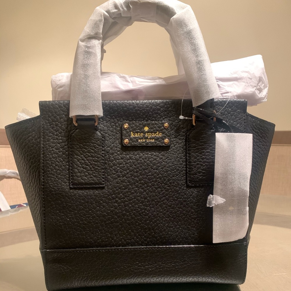 Kate Spade purse - bay street small camryn